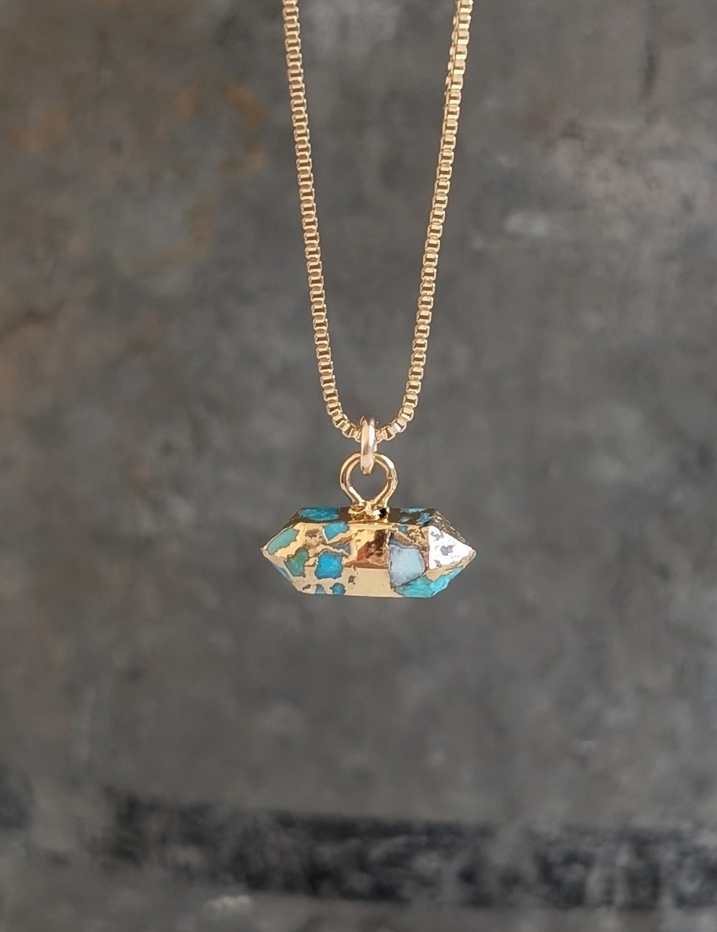 Double Point Gemstone Necklace