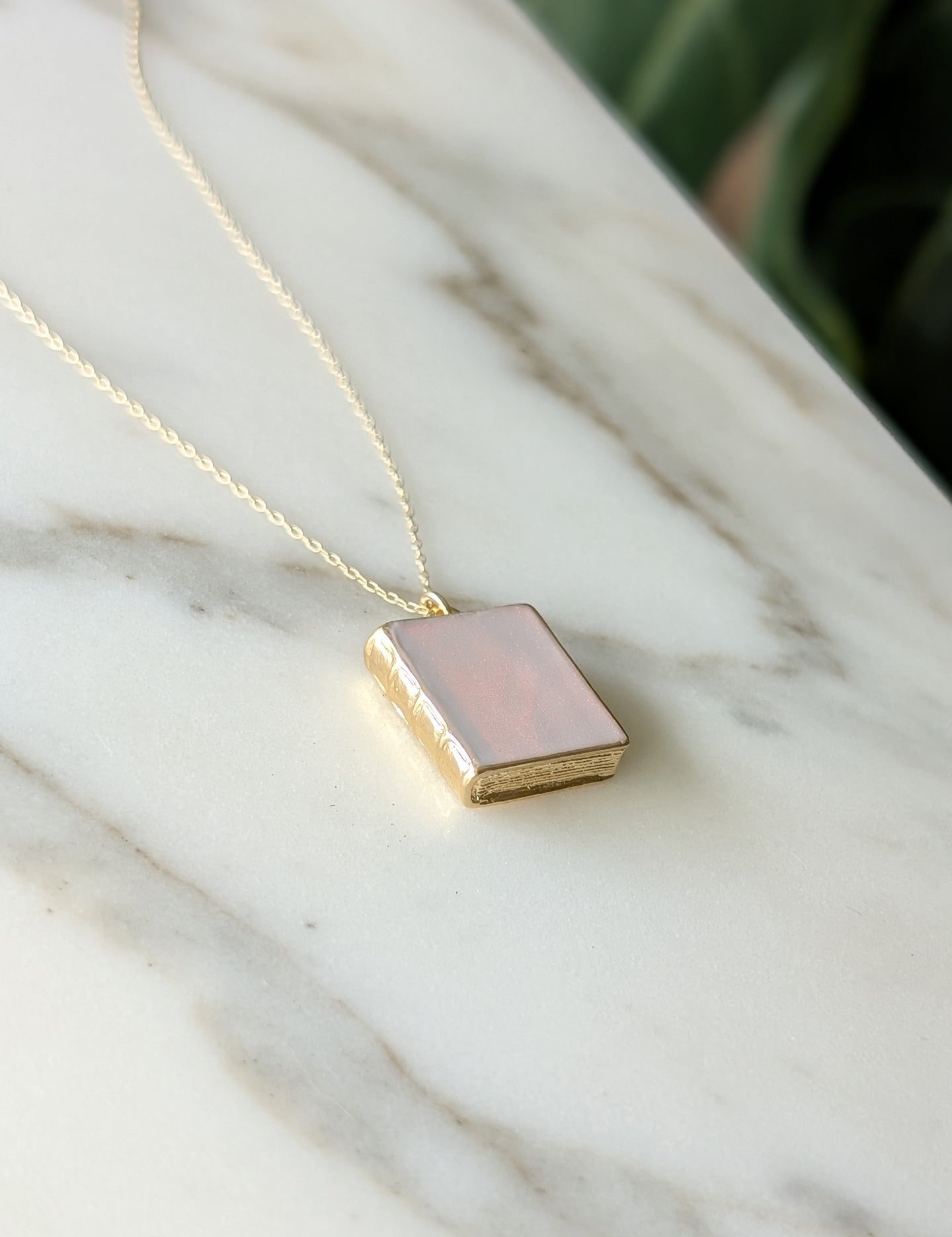 "Glow of the Everflame" Necklace