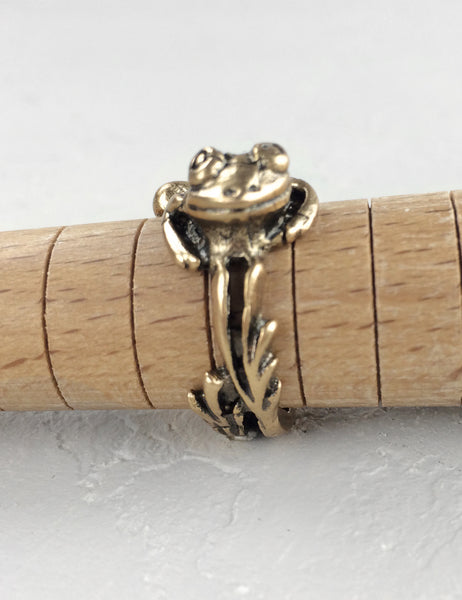 Frog Ring | Bronze